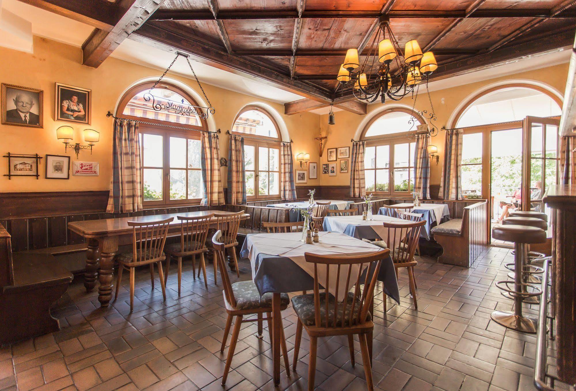Hotel Gasthof Zum Kirchenwirt Пух-бай-Галлайн Екстер'єр фото